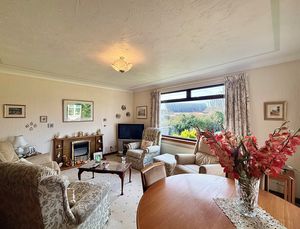 Photo 31- click for photo gallery